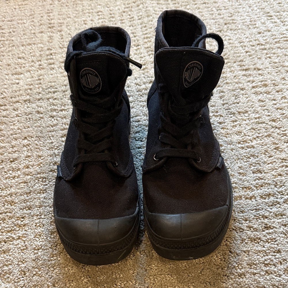 Women’s Black High top Palladium Sneakers